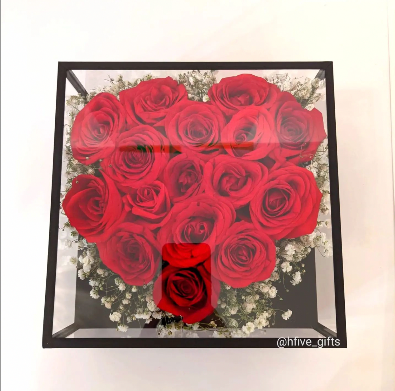 Montreal Flower Delivery - Heart Shape Flower Box Gift Arrangement – HFive  Gifts